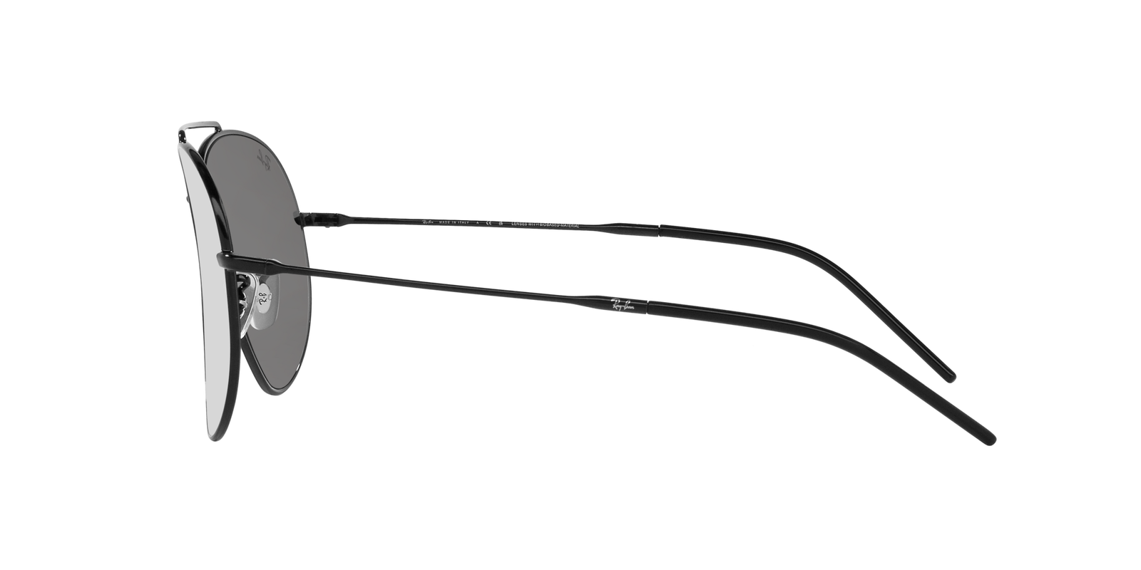 Das Bild zeigt die Sonnenbrille 0RBR0101S von Ray Ban in schwarz.