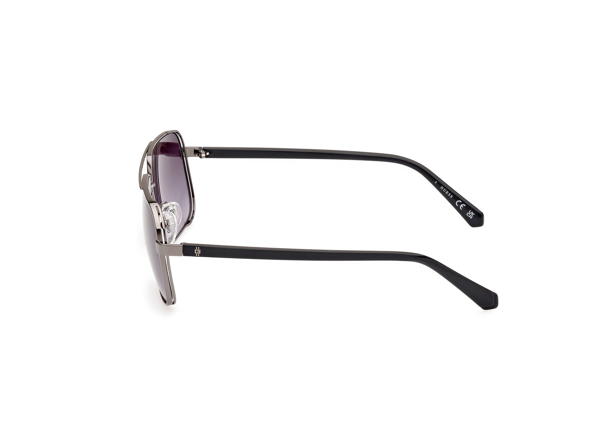 Das Bild zeigt die Sonnenbrille GU00119 08B von der Marke Guess in Gunmetal.