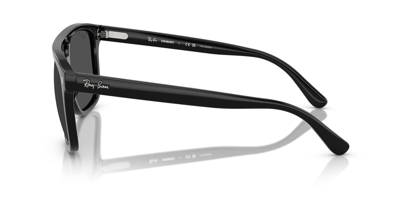 Das Bild zeigt die Sonnenbrille RB2213CH 901/K8 von der Marke Ray-Ban in Schwarz.